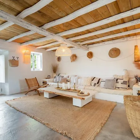 Villa Quinta Bohemia - Boho In The Countryside